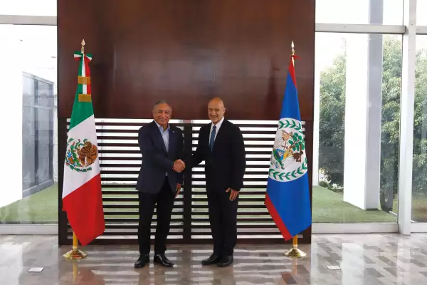 John Briceño, Primer Ministro de Belice
