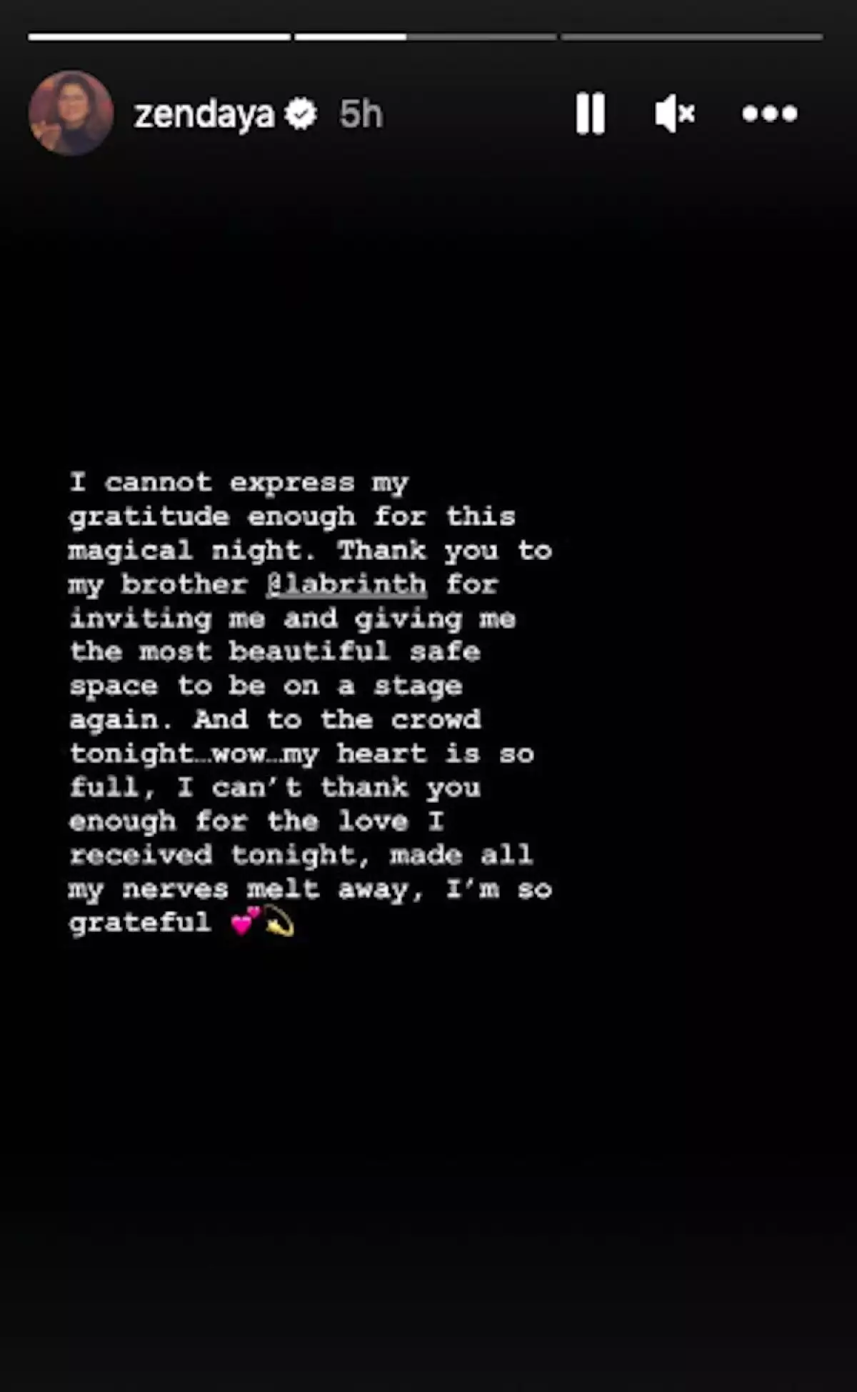 Zendaya agradece a sus fans por el apoyo en su presentación en Coachella. 