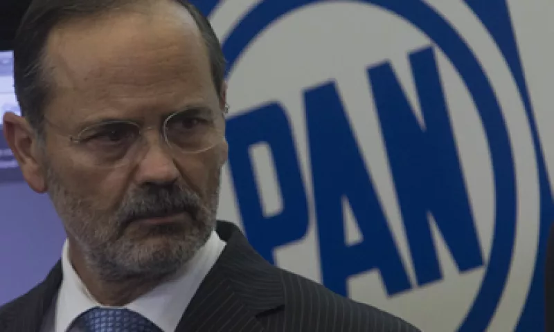 El modelo de la industria petrolera está agotado, dijo el presidente del PAN, Gustavo Madero. (Foto: Cuartoscuro)