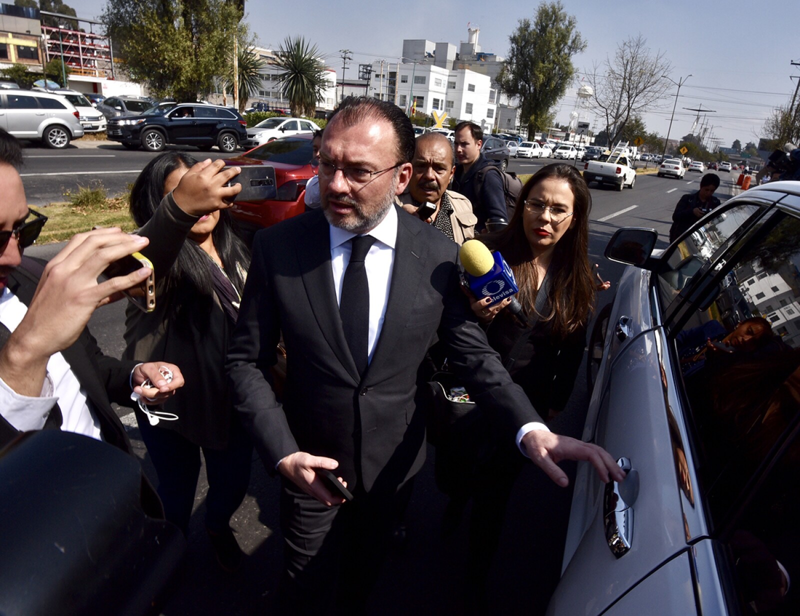 Las personalidades que acudieron al funeral de Alfredo del Mazo González