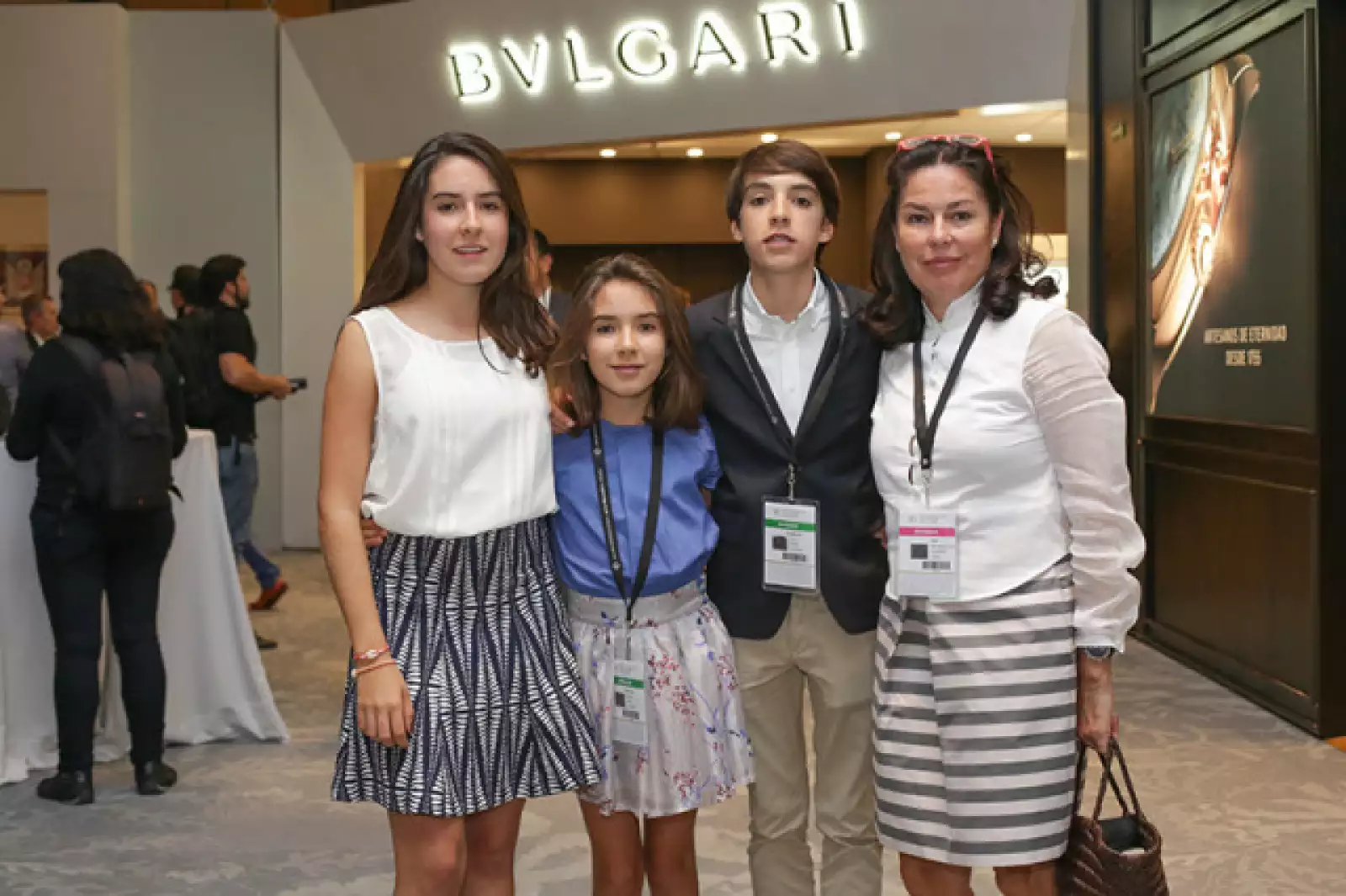 Carlota, Eugenia, Paolo y María Alonso
