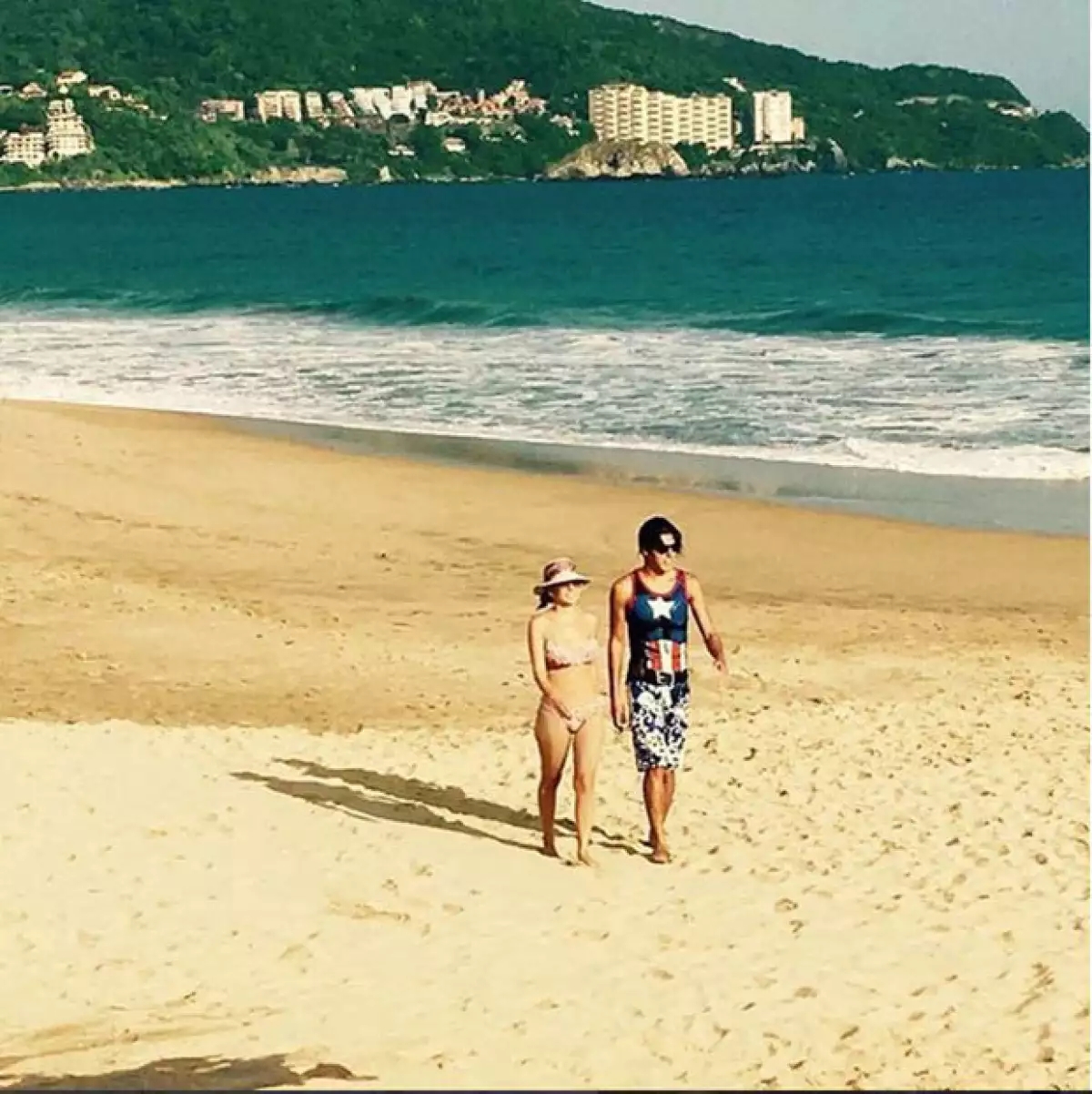 Emiliano eres mi mejor amigo y compañero más leal! Me siento la mujer más afortunada por ser tu mamá! : posteó Ingrid al pie esta foto junto a su hijo mayor.