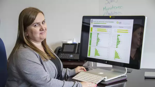 María Lizárraga es de las pocas ingenieras en el Instituto Federal de Telecomunicaciones.