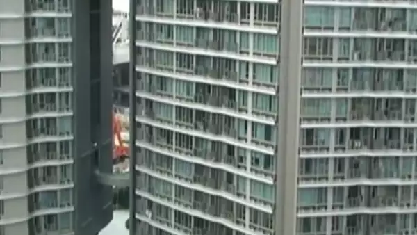 hong kong minipisos
