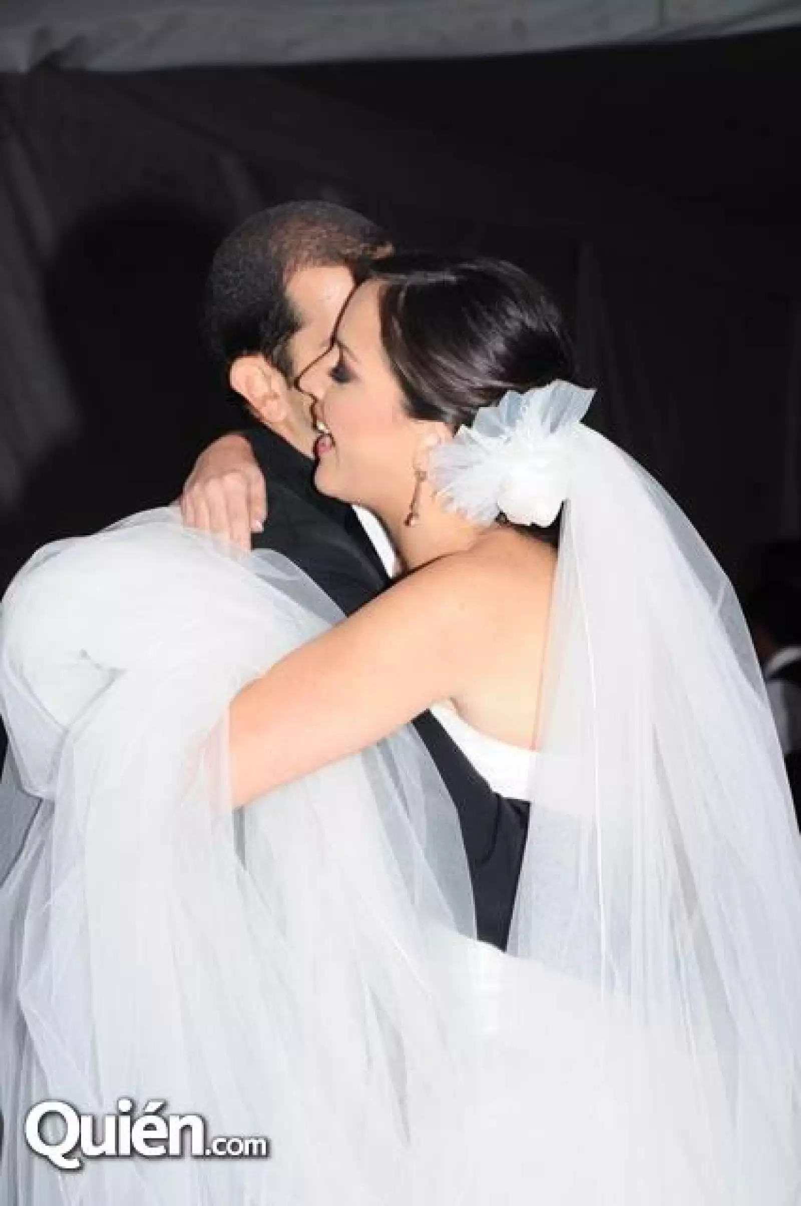 Ana Paula Aranda,Iván Gutiérrez