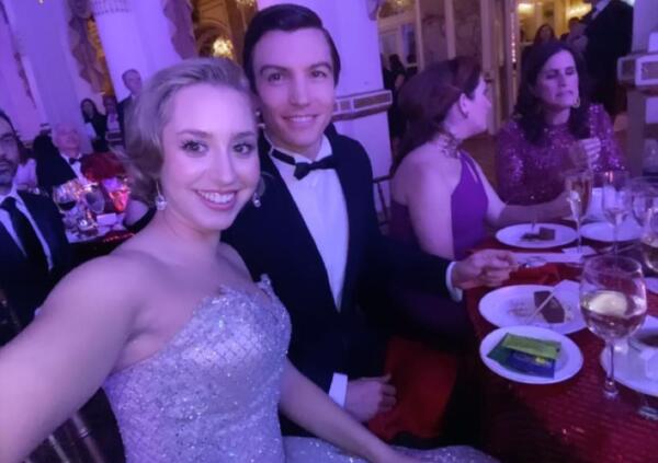 Jazmin Grace Grimaldi y su novio Ian Mellencamp