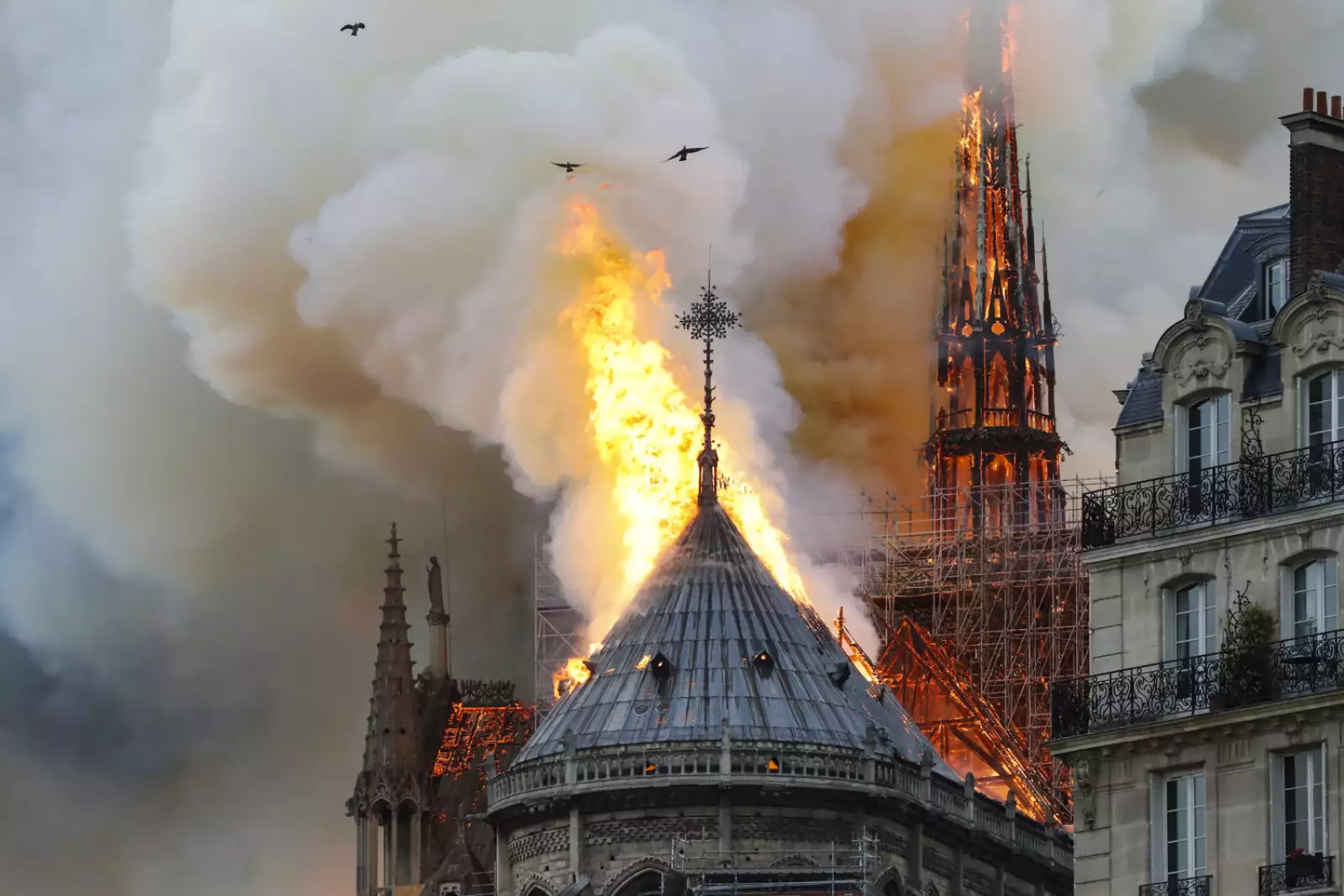 Incendio Notre Dame-4