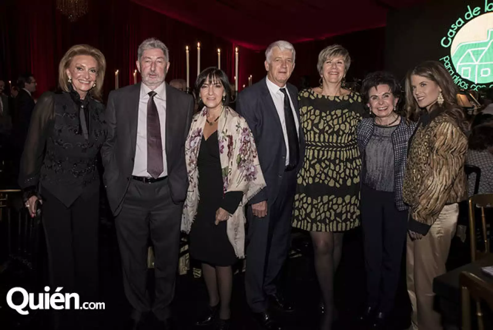 Carmen Hill, Shay O´Rourke y su esposa, Marina Menu y esposo, Sra. Amalia García Moreno y Paola Abarón