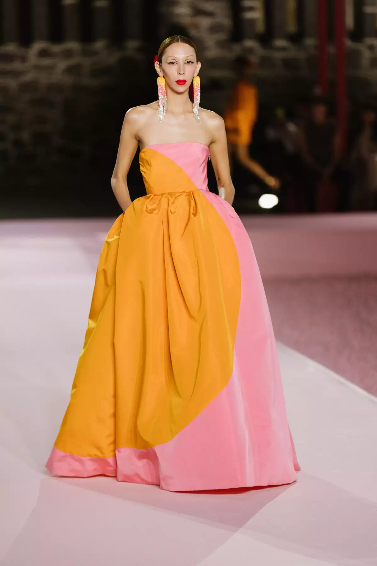 carolina herrera mexico issa lish