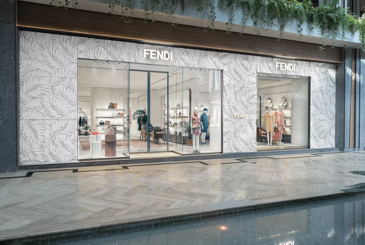 fendi-boutique-1.jpg