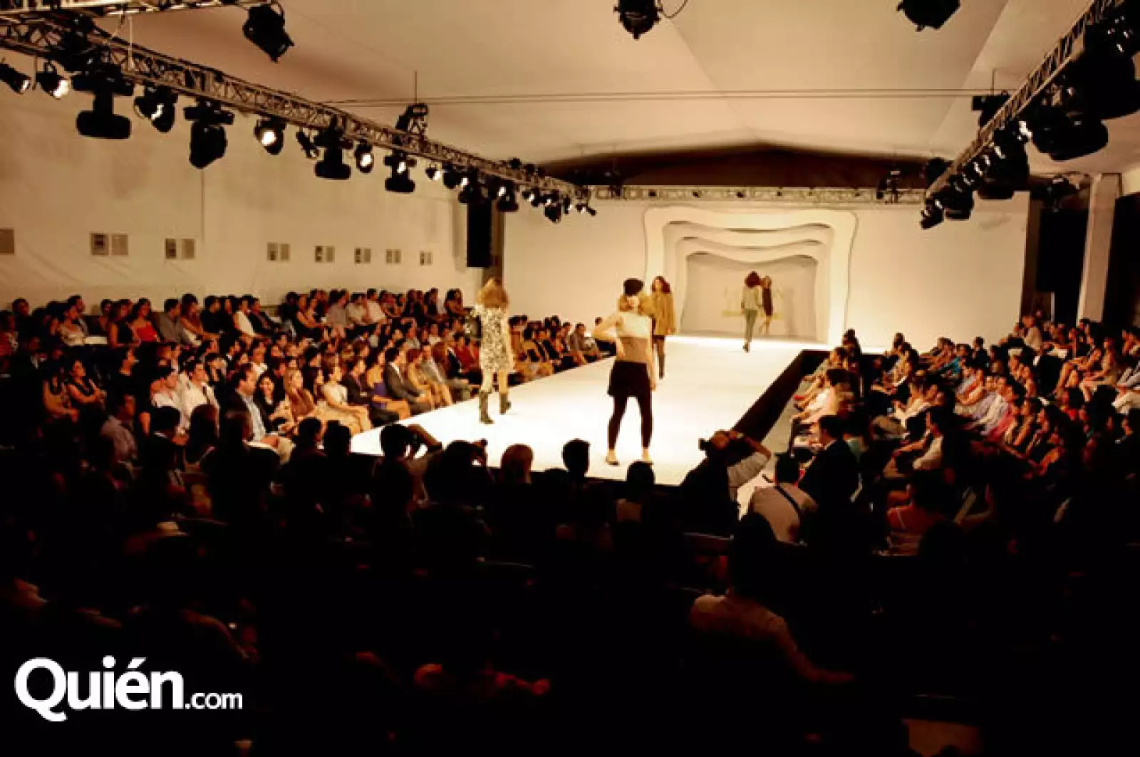 Fashion Fest de Liverpool en el Club Industrial de Monterrey