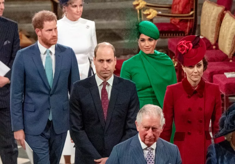 Príncipe Harry, Meghan Markle, príncipe William, Kate Middleton y el príncipe Carlos