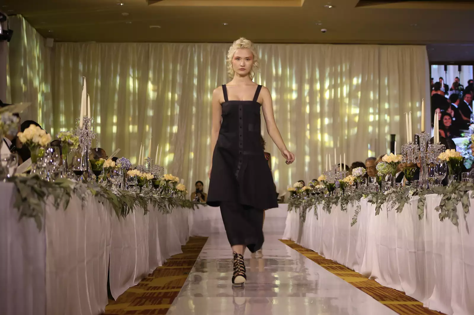 Gala de Happy Hearts Mexico de la modelo Petra Nemcova