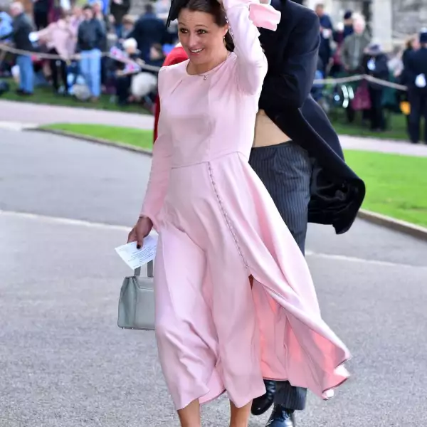 Invitados-Viento-Boda-Real-01