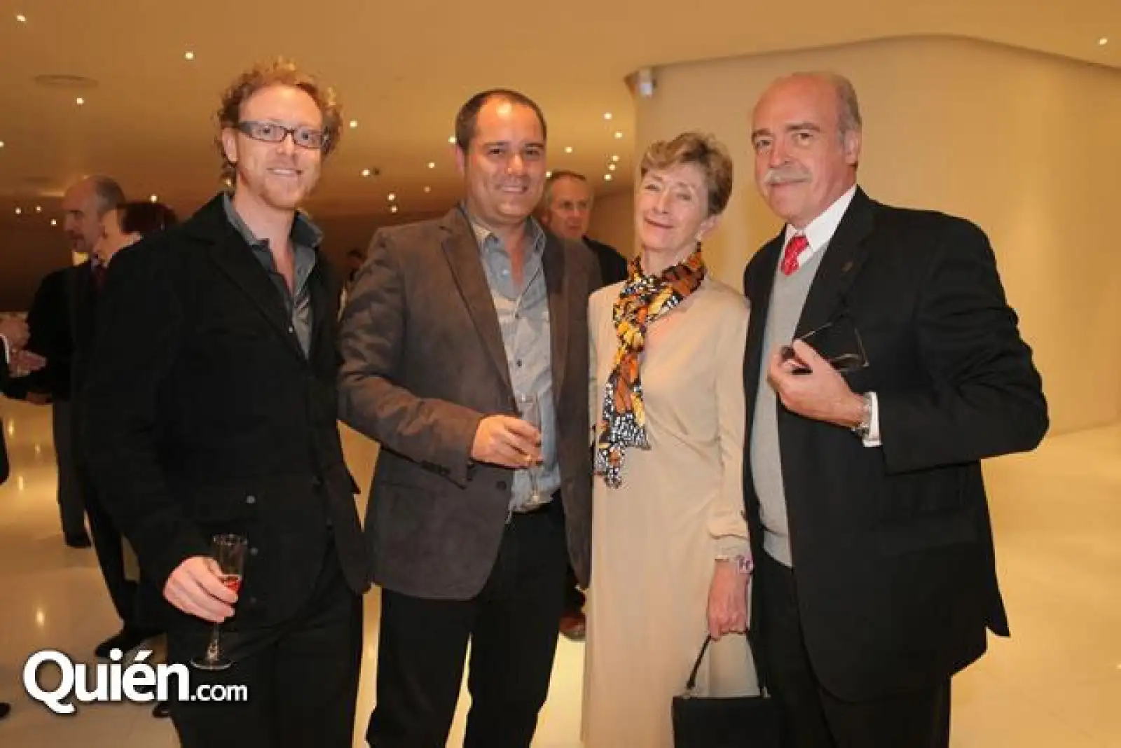 Ricardo Covallin,Eduardo Rivas,Sweetie,Giles Vignal