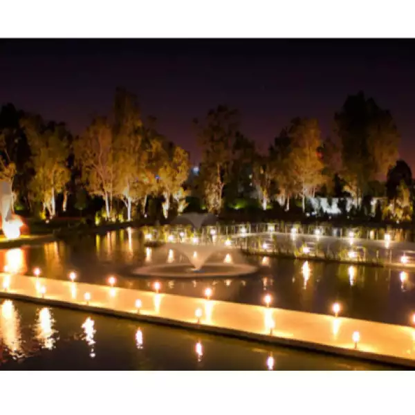 Trasloma: Los hermosos jardines de Trasloma no tienen comparación, ideal para montar la boda de tus sueños.