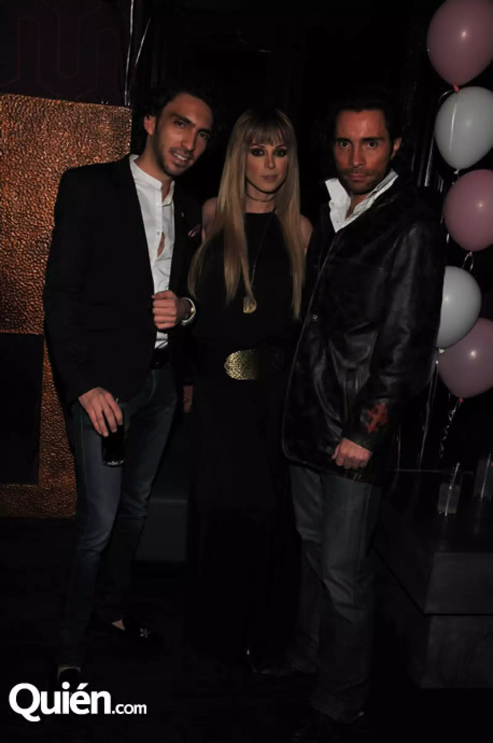 Bernie Noval,Lia Ferré,Jimmy Steel