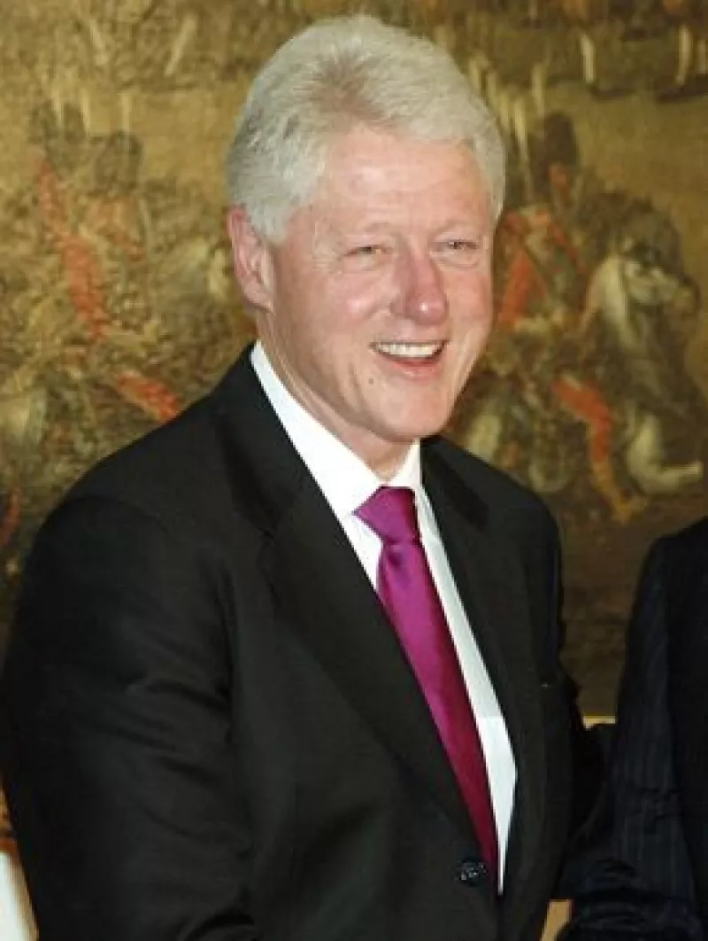 El ex presidente de Estados Unidos aportará cuatro millones de dólares al instituto.