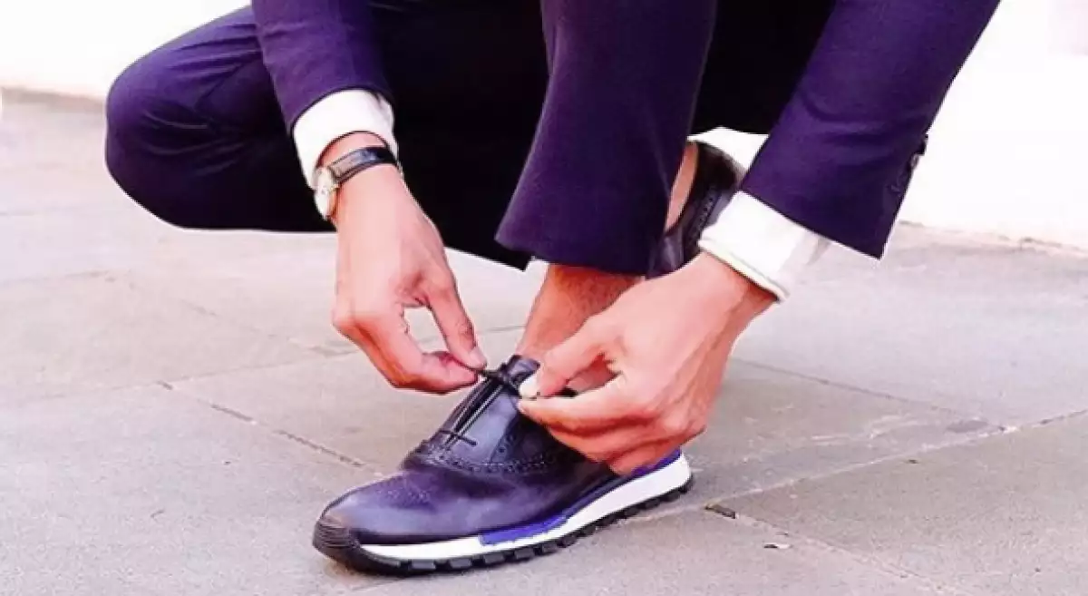 Tenis de piel