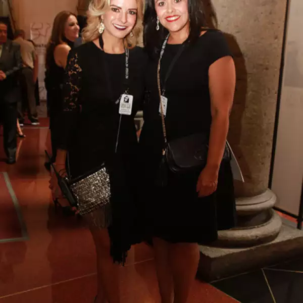 Bettyna Alfaro y Lucía Espinosa