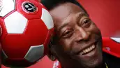 Histórico jersey de Pelé con el que ganó su primer Mundial rompe récord en subasta millonaria