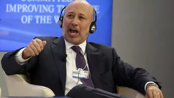 El presidente y consejero delegado de Goldman Sachs Group, empresa que registró una caída de de 21% en sus ganancias del cuarto trimestre.