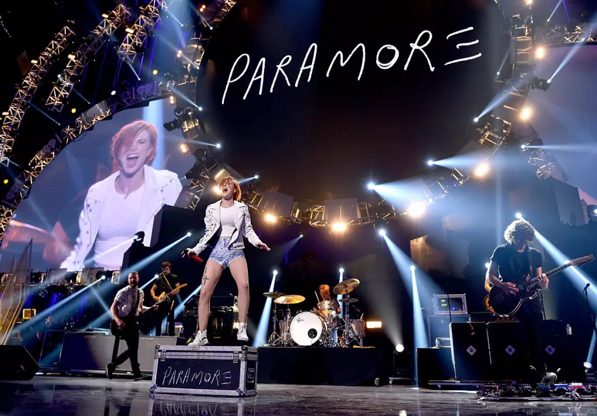 2014 iHeartRadio Music Festival - Night 2 - Show