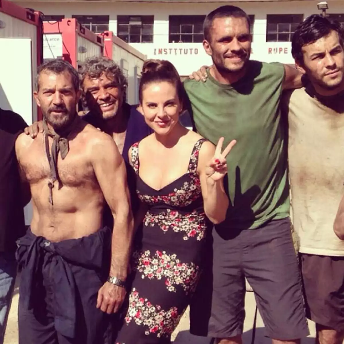 Entre los personajes principales de la película se encuentran Antonio Banderas y Kate del Castillo.