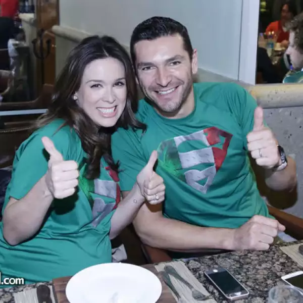Jacqueline Bracamontes,Martín Fuentes