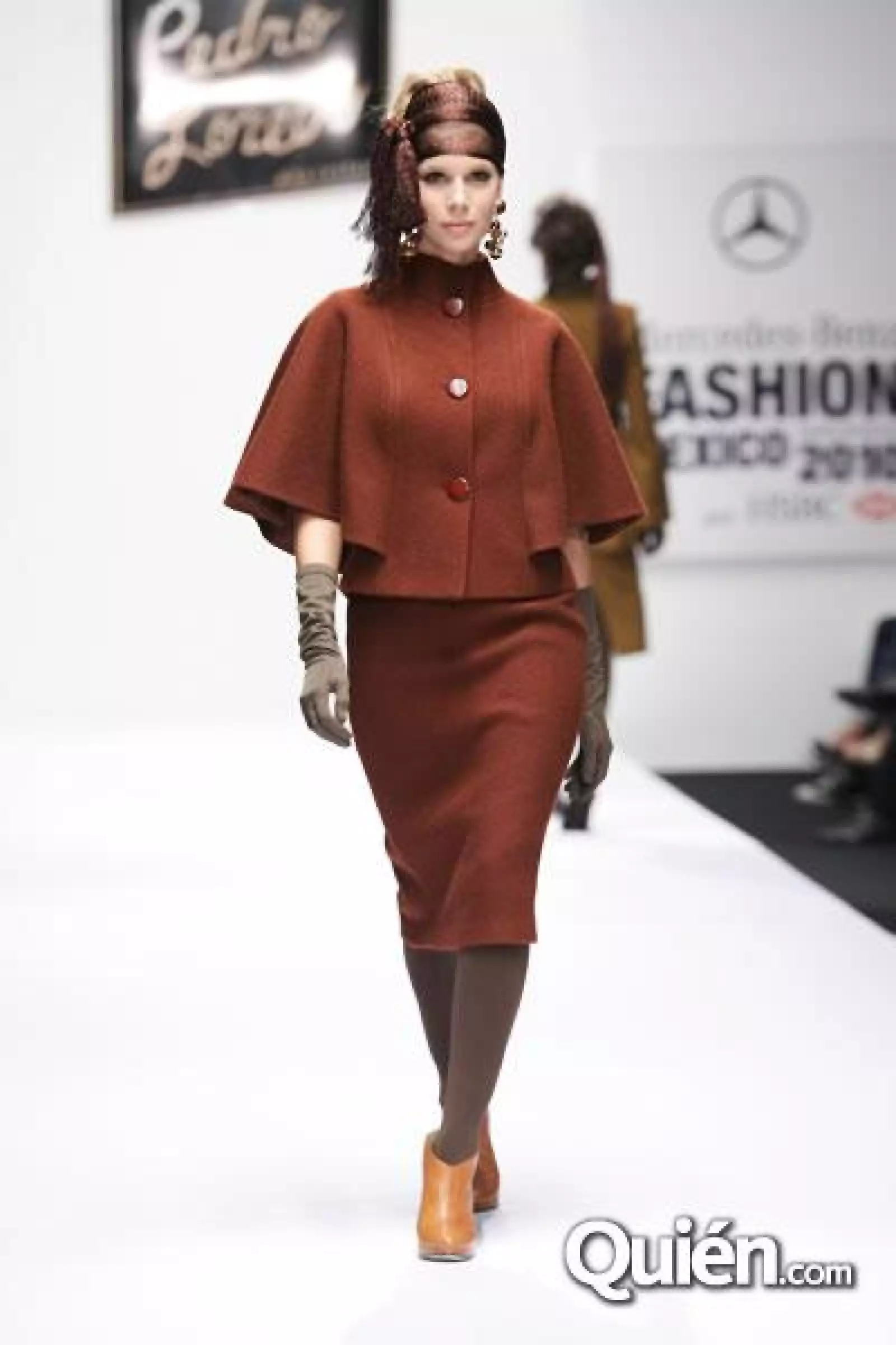 MBFM Pasarela Pedro Loredo