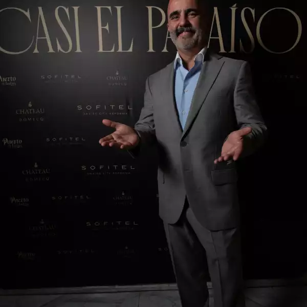 COCKTAIL DESPUES DE PREMIERE