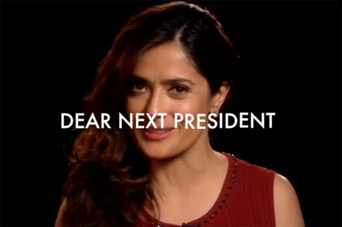 La actriz forma parte de una serie de videos publicados por `America With Jorge Ramos´ de la cadena Fusion, en donde expresa su punto de vista político y hace un llamado al futuro presidente.