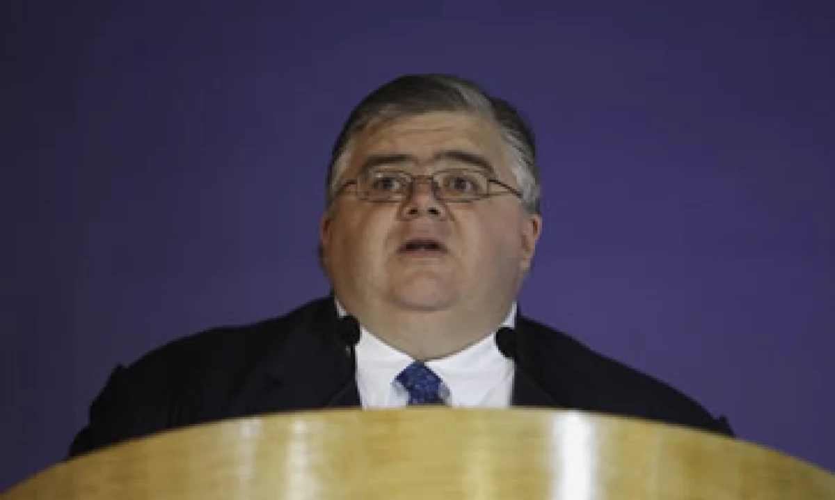 La debilidad de la economía global persistirá, señaló Carstens. (Foto: Reuters)