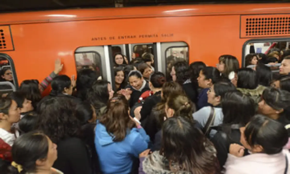 que estaciones de la linea 1 estan cerradas
