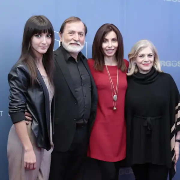 Eréndira Ibarra, Epigmenio Ibarra, Verónica Velasco y Ana Celia Urquidi..