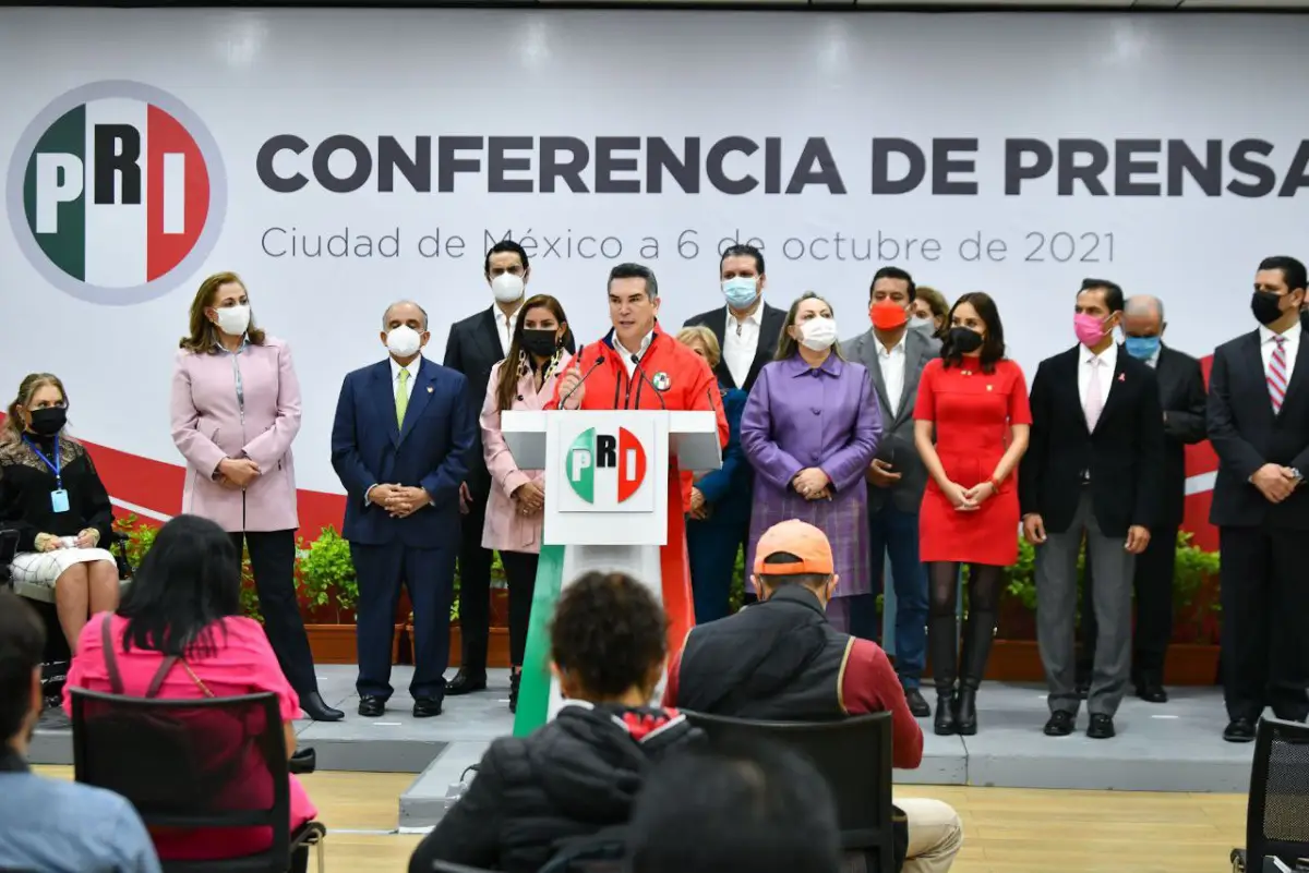 Alejandro Moreno dirigente nacional del PRI