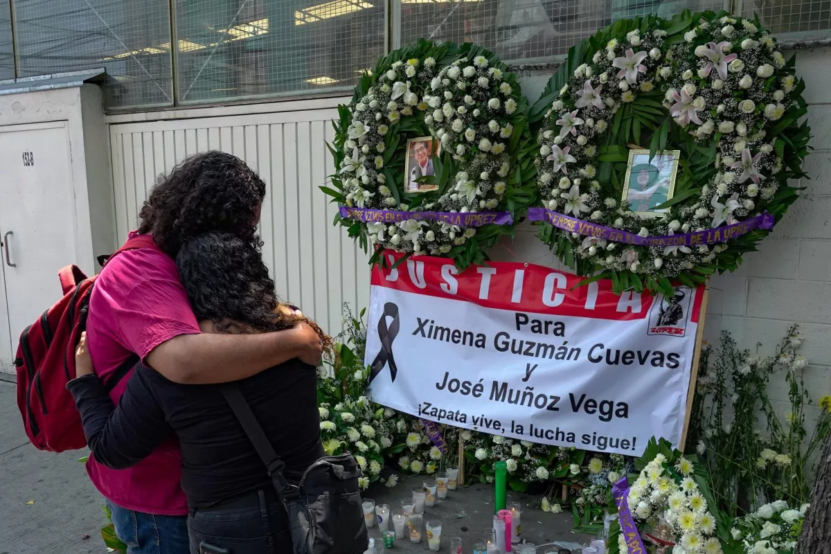 La Comisión Permanente del Congreso rinde homenaje a funcionarios de CDMX asesinados el 20 de mayo