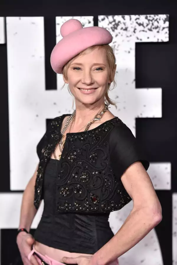 Anne Heche sufrió homofobia en Hollywood según narran sus memorias