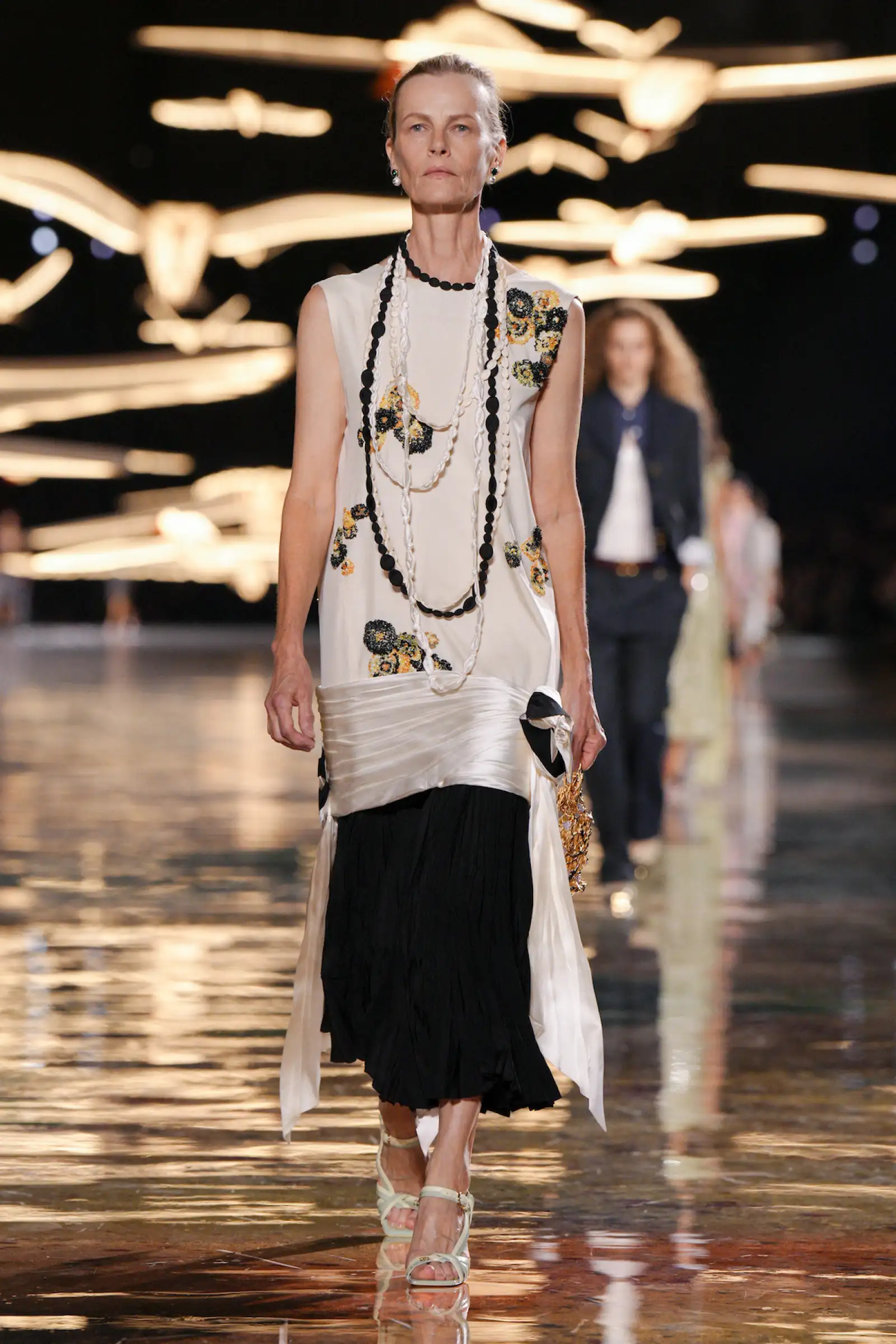 Chanel S27 031.jpg