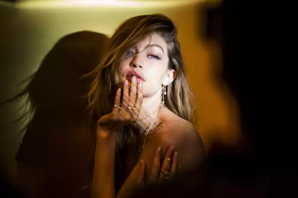Gigi Hadid y Messika