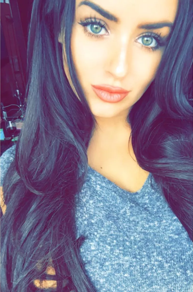 Abigail Ratchford, es la ex futbolista estadounidense que ha tomado inspiración en la estrella televisiva para una sesión¿ fotográfica.