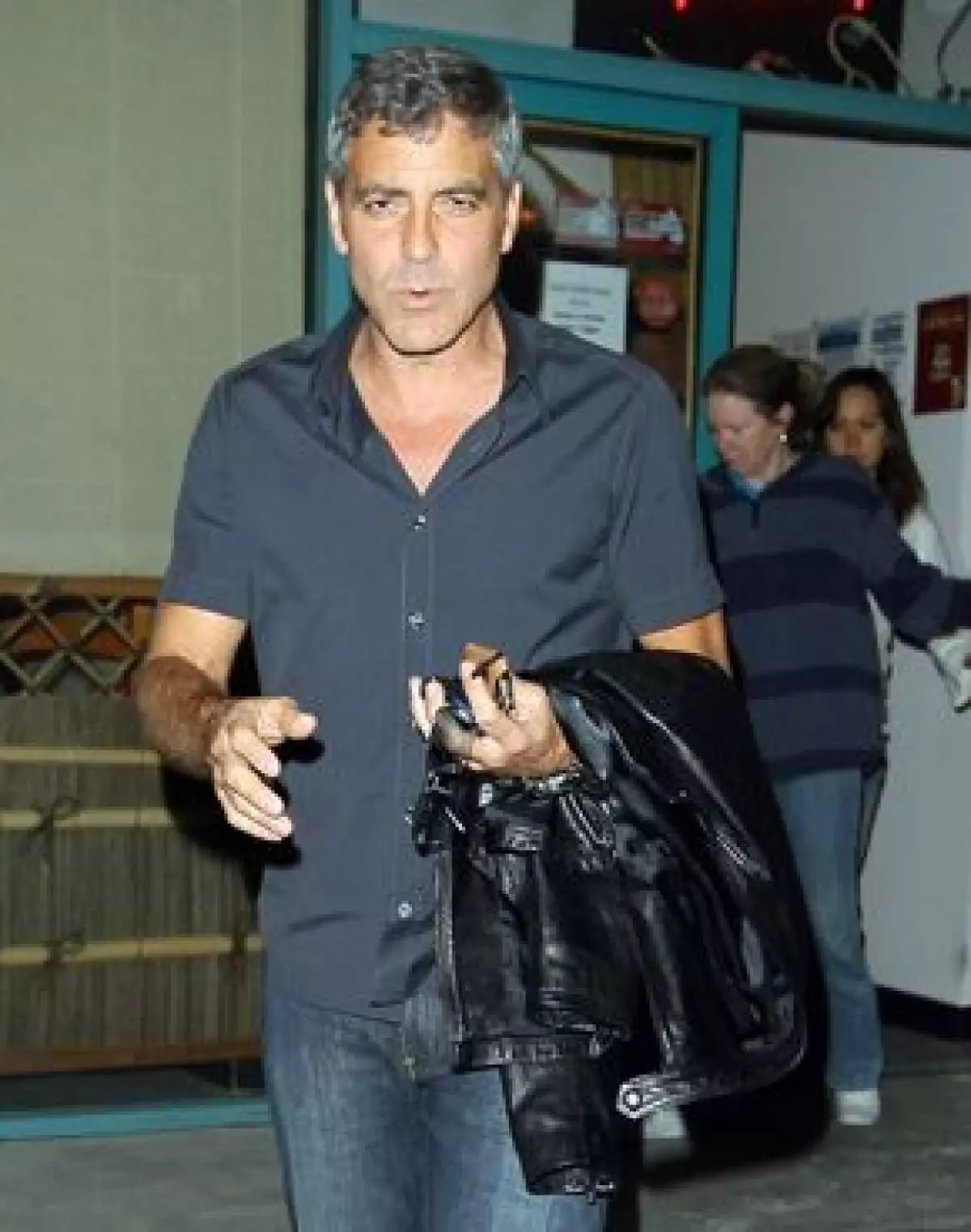 George Clooney y Tom Hanks pidieron a los miembros del Sindicato de Actores de Pantalla de Estados Unidos votar Sí al nuevo contrato con los grandes estudios de Hollywood, luego de una larga disputa
