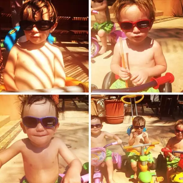 Tomar el sol es una de las actividades favoritas de Javier, Bruno y Diego.