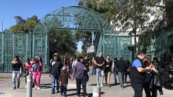 Esta es la primera vez desde su edificación que la residencia oficial de Los Pinos abre sus puertas