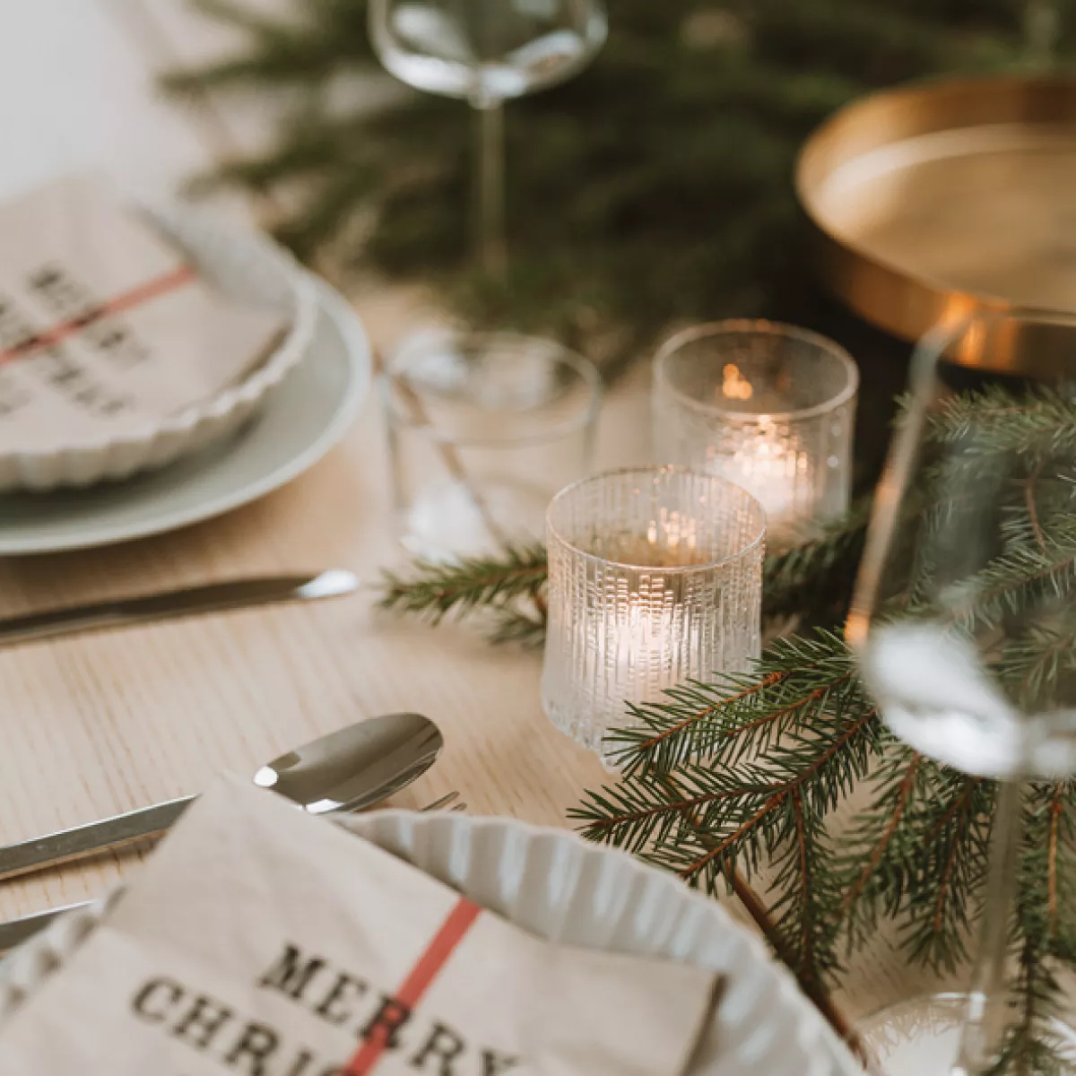 Christmas table