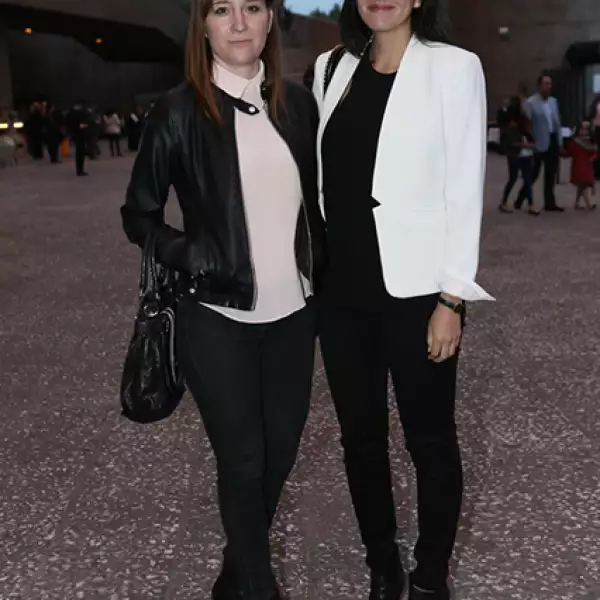 Teresa González y Maricarmen Riojas