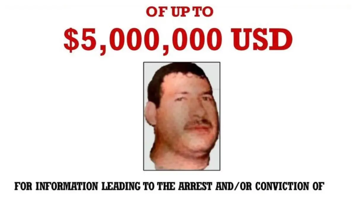En la imagen, la ficha de recompensa que ofrecía Estados Unidos por información que permitiera el arresto de Jesús González Peñuelas, alias “Chuy Peñuelas”.