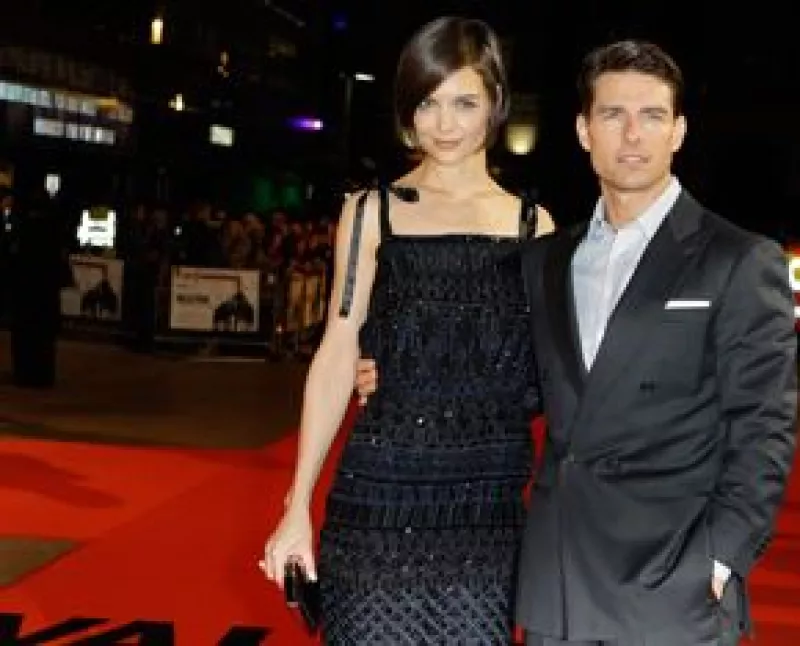 Cruise y Holmes no se cansan de exponer su amor y confiesan que están ansiosos por hacer crecer a la familia y darle hermanos a la pequeña Suri, aunque "todo a su tiempo y sin precipitarse".