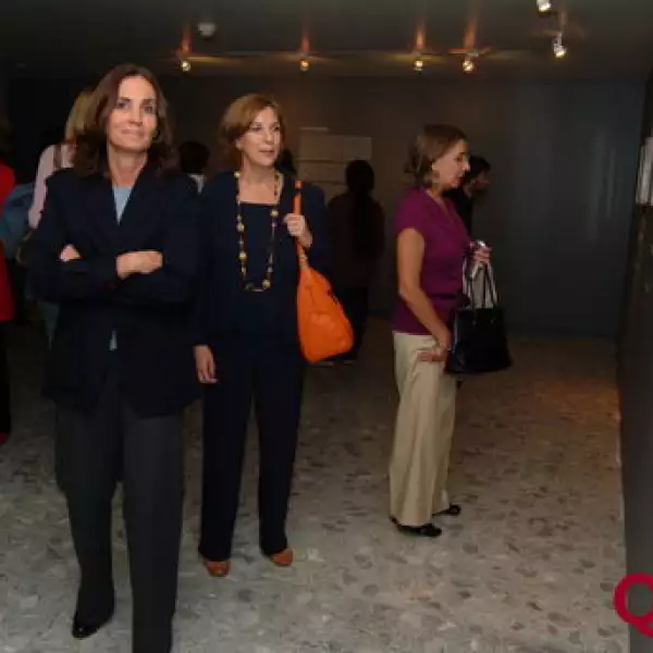 Dolores Ugarte, Ana Corcuera