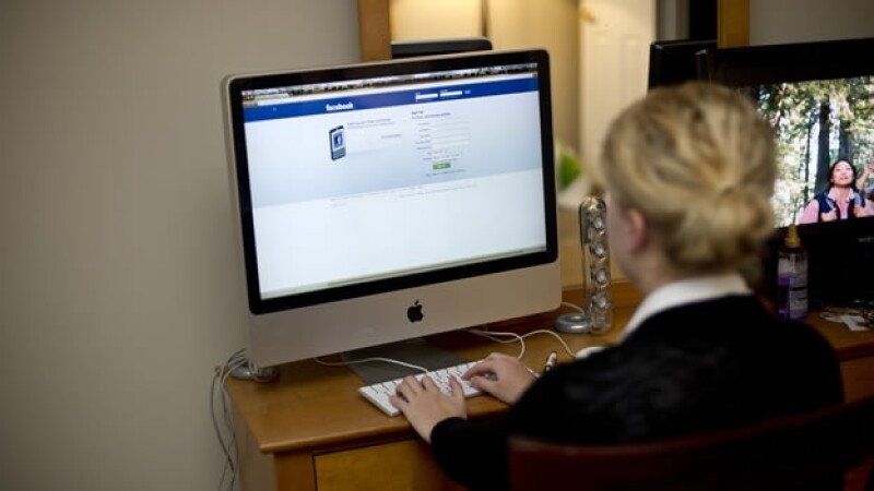 facebook_red_social_tecnologia_computadora